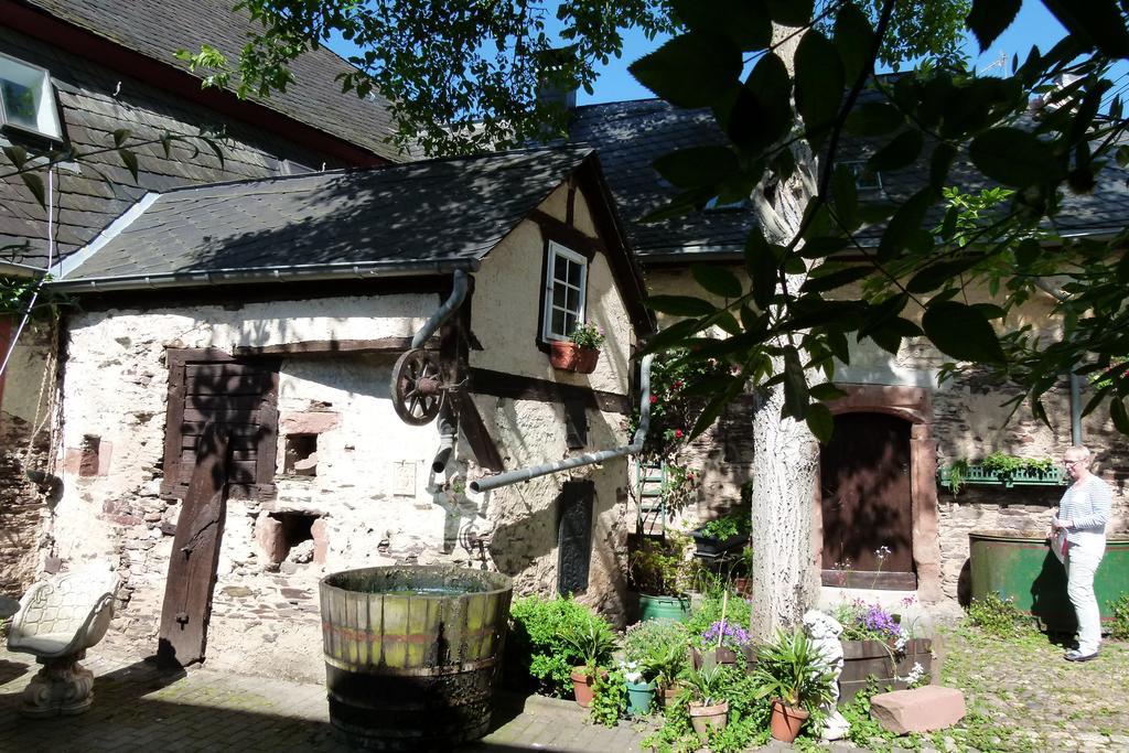 Kinheim艾赫特纳切住宿加早餐旅馆住宿加早餐旅馆 外观 照片